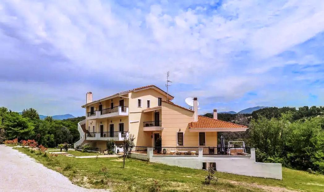 Villa Acropolis Serres Next To Center Exteriör bild